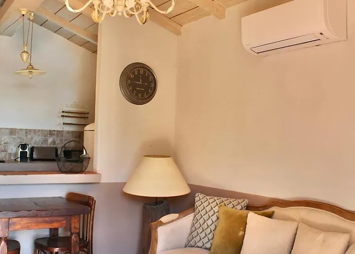 Casa Santa-giulia Di Porto-vecchio *